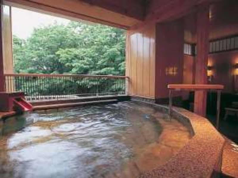 ホテル美やま 秩父市 エクステリア 写真